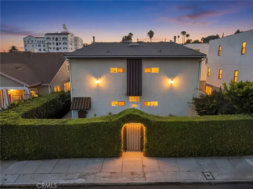 1943 Vista Del Mar, Los Angeles, CA 90068 - #1