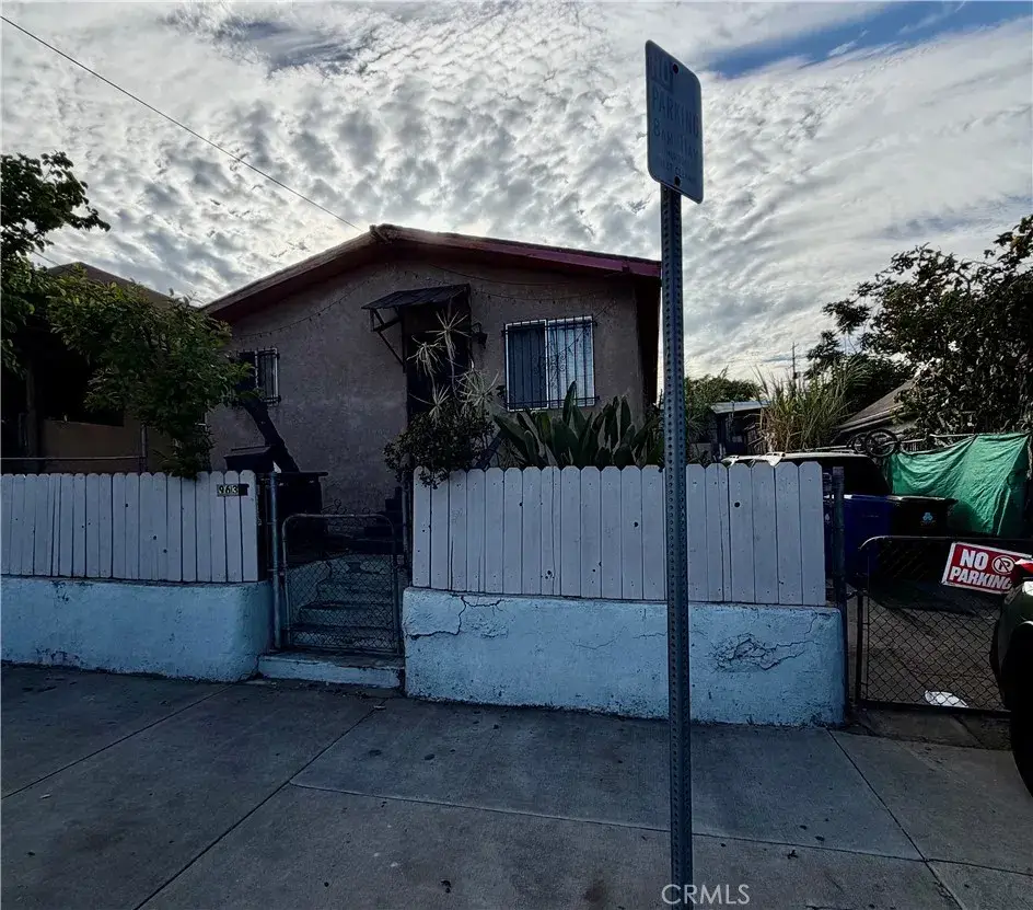 963 Hollins, Los Angeles, CA 90023 - #1