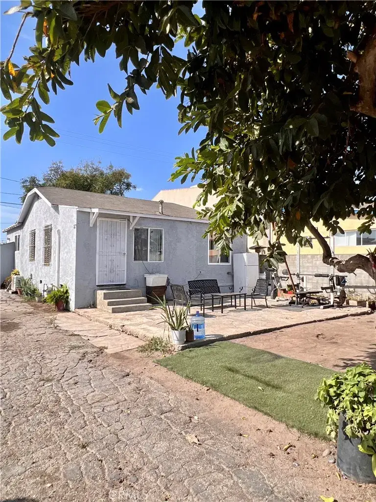 1474 W Compton, Compton, CA 90220 - #2