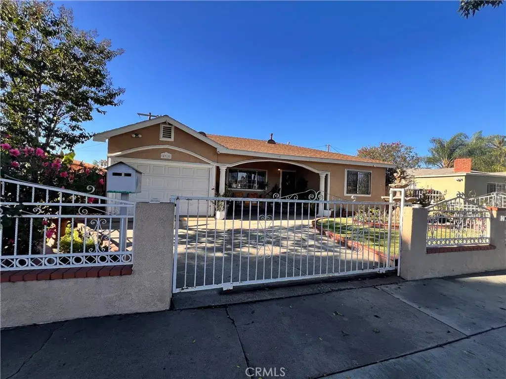 4815 Olanda, Lynwood, CA 90262 - #1
