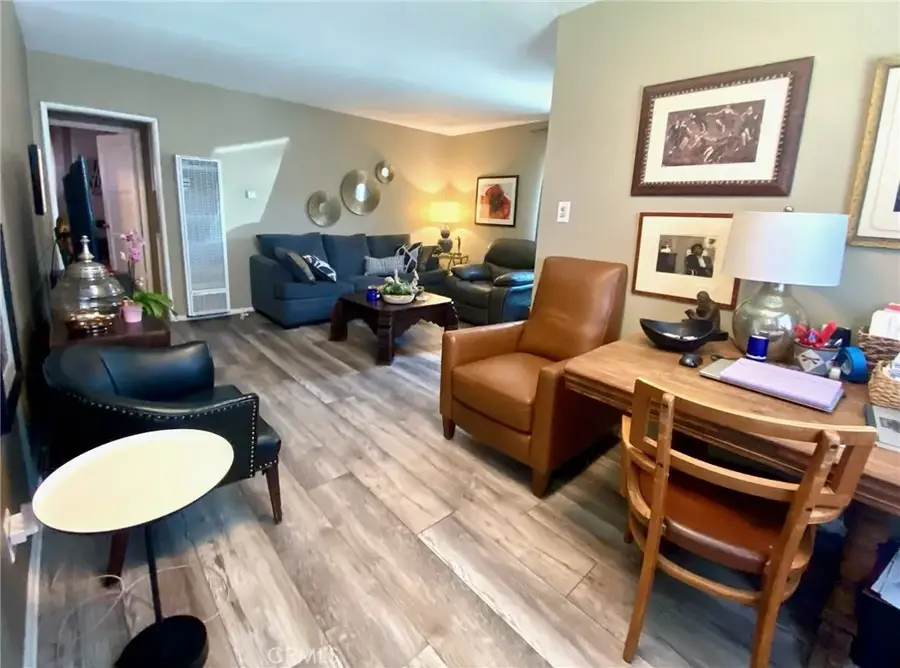 1020 W 220th, Torrance, CA 90502 - #2