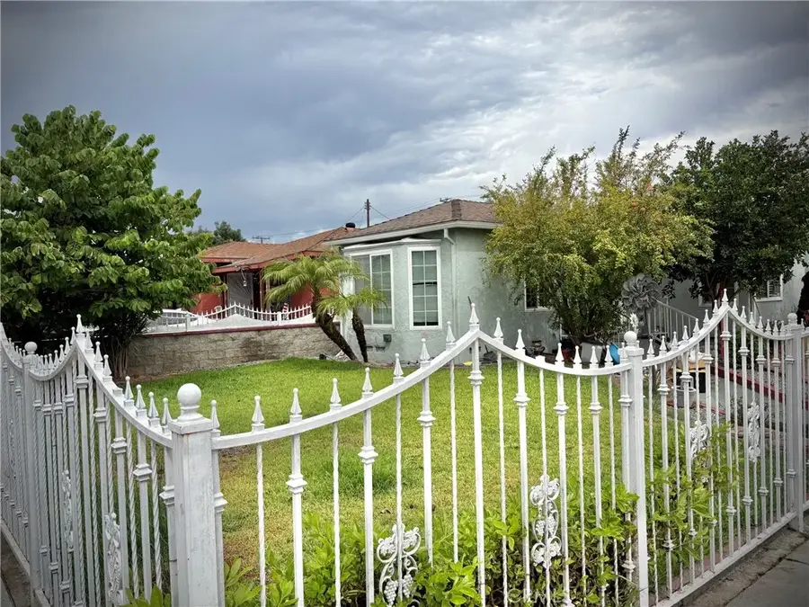 3929 E 56th Street, Maywood, CA 90270 - #2