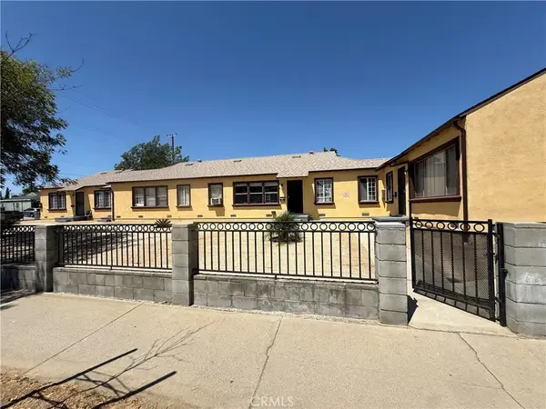 8100 De Garmo, Los Angeles, CA 91352