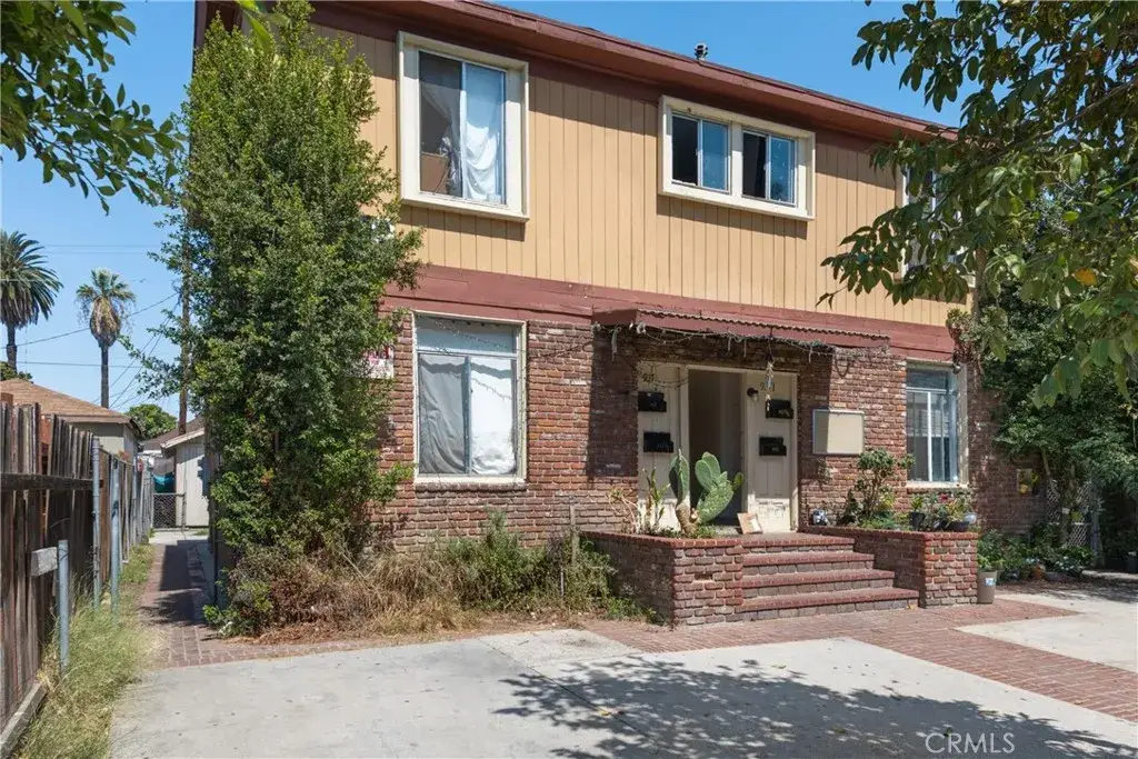 915 E 23rd Street, Los Angeles, CA 90011 - #1