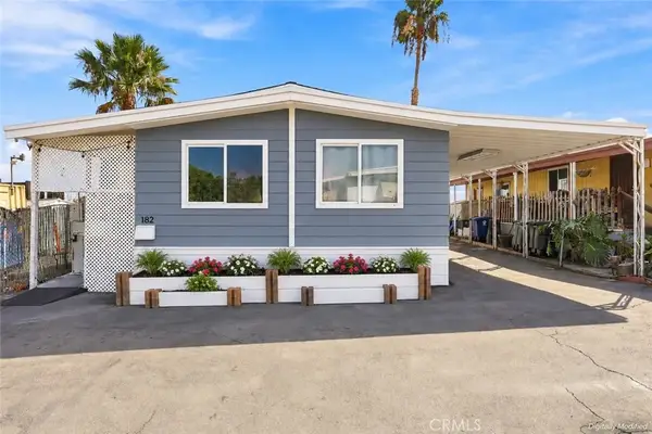 5450 N. Paramount Blvd., Long Beach, CA 90805