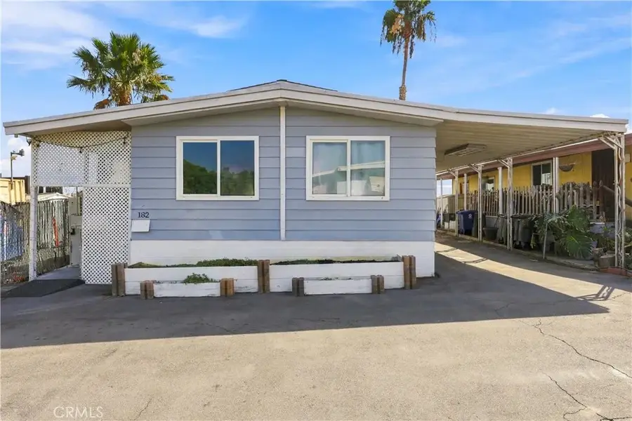 5450 N. Paramount Blvd., Long Beach, CA 90805 - #2