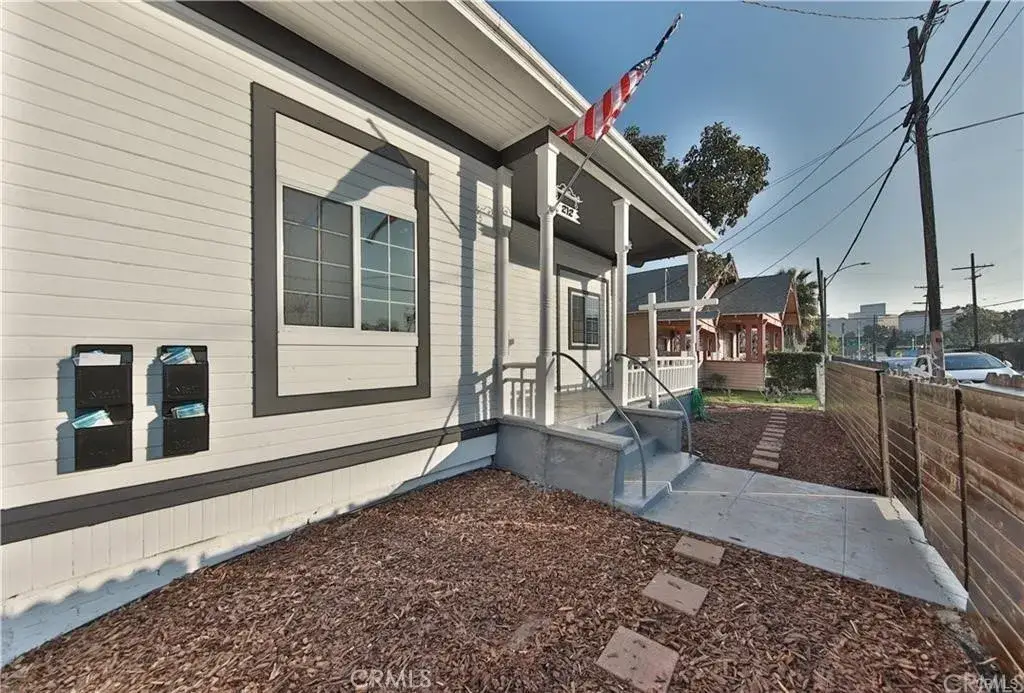 210 Belmont Avenue, Los Angeles, CA 90026 - #1