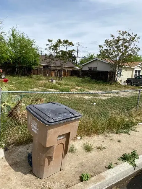 904 Curtis, Bakersfield, CA 93307 - #3