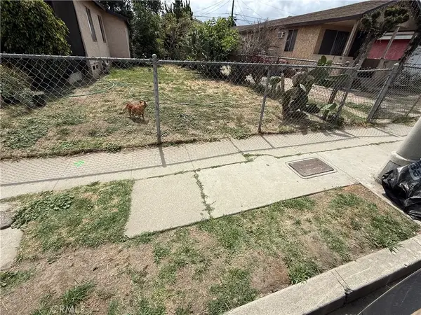 10732 Weignad, Los Angeles, CA 90059