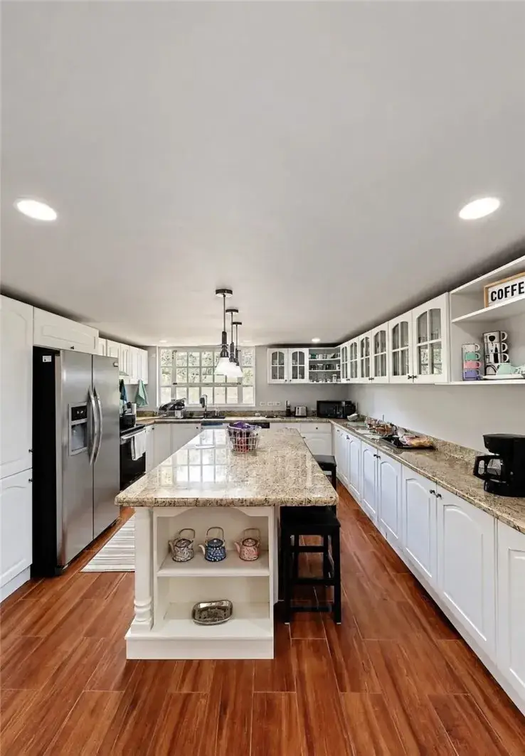 29 Avenida El Roble, Outside Area (outside U.s.) Foreign Country, CA 40504 - #3