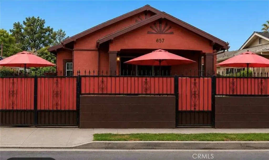 657 W 66 Street, Los Angeles, CA 90044 - #1