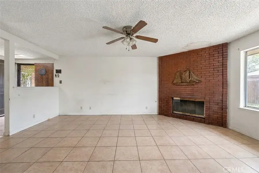 13785 Deauville, Victorville, CA 92395 - #3