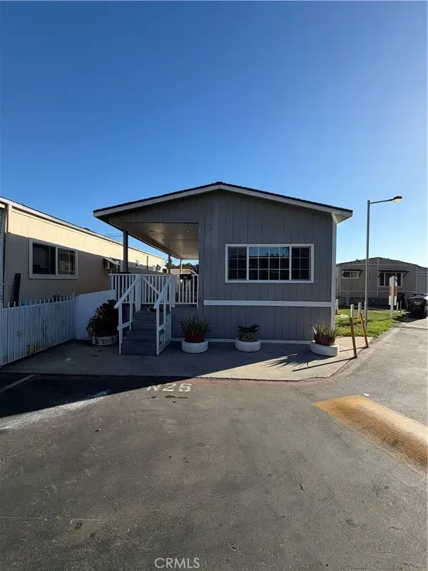 6656 Rosecrans Ave. N26, Paramount, CA 90723
