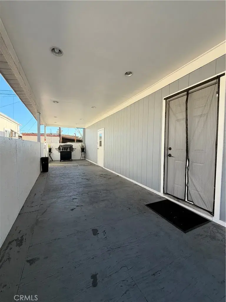 6656 Rosecrans Ave. #N26, Paramount, CA 90723 - #3
