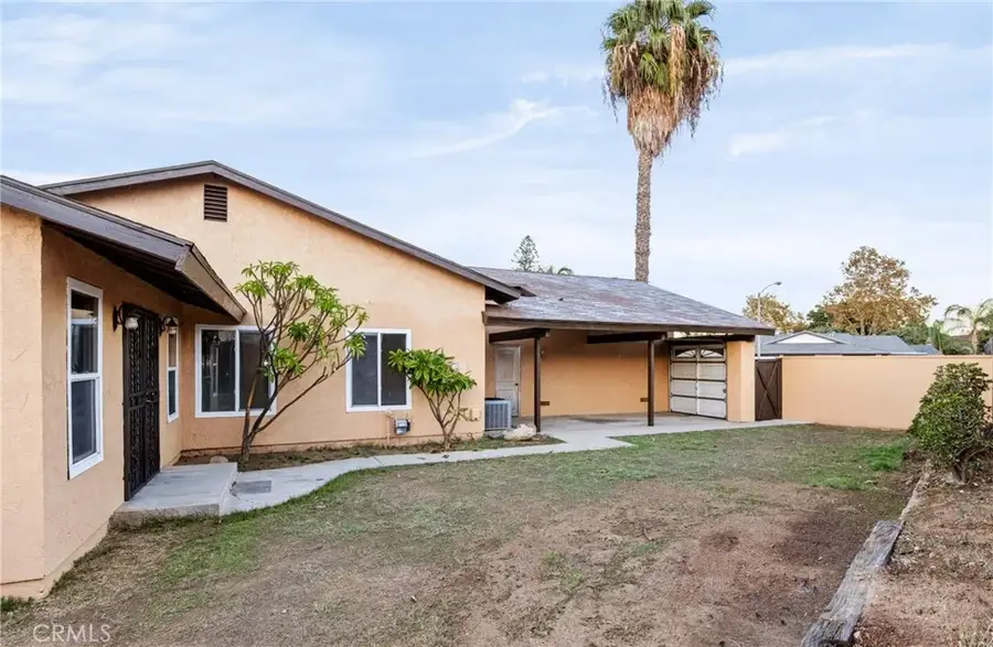 1216 Hampton Circle, Corona, CA 92882 - #3