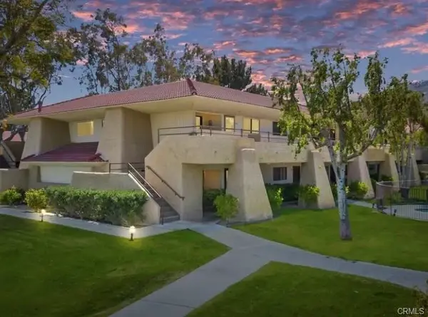 2820 N Arcadia Court, Palm Springs, CA 92262