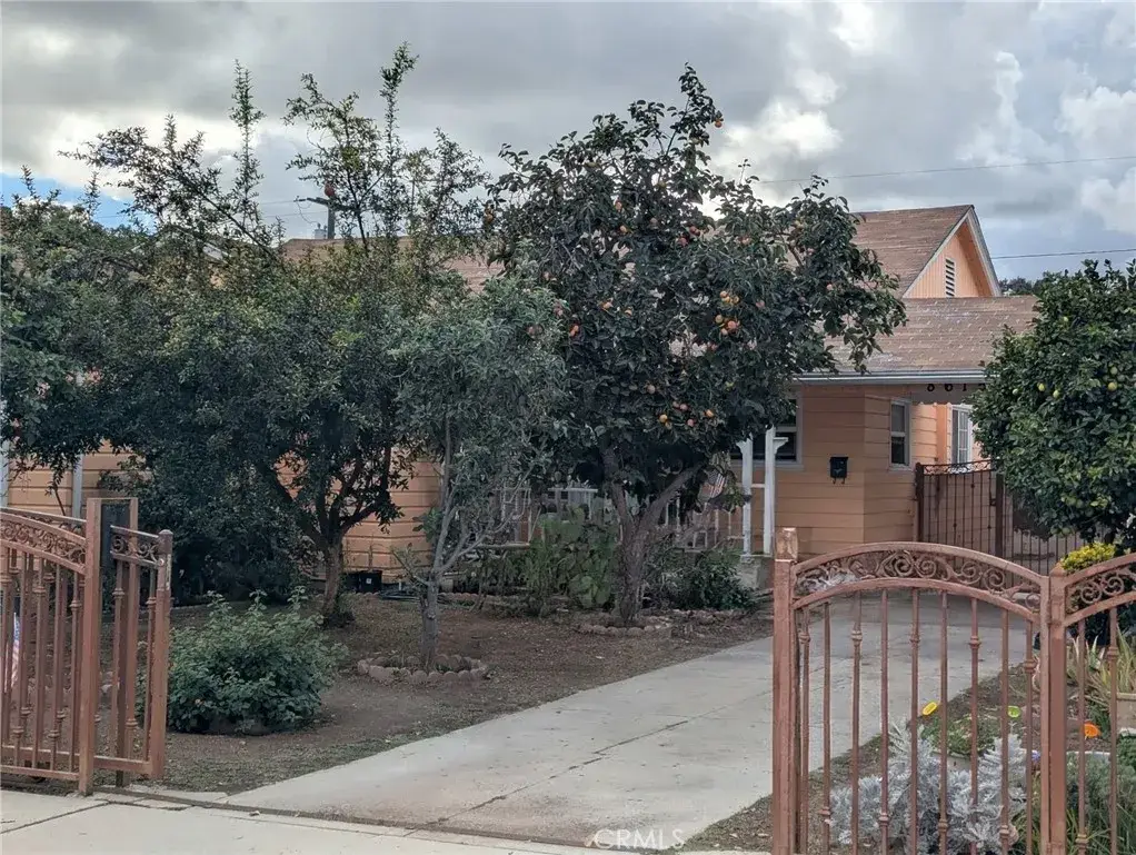 8615 San Gabriel, South Gate, CA 90280 - #1
