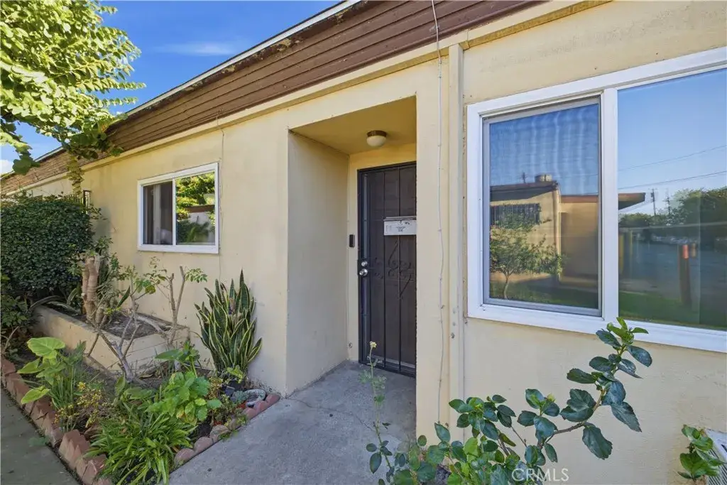 4109 W 5th, Santa Ana, CA 92703 - #1