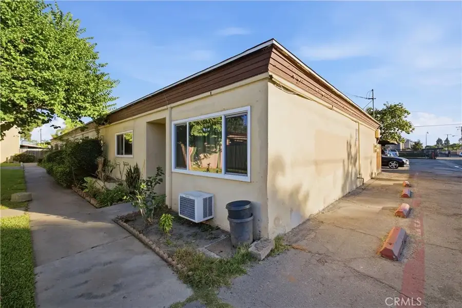 4109 W 5th, Santa Ana, CA 92703 - #3