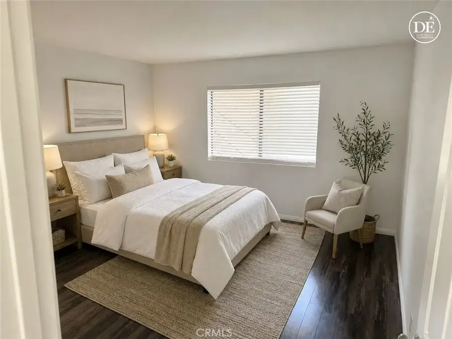 1460 E Willow, Signal Hill, CA 90755 - #3