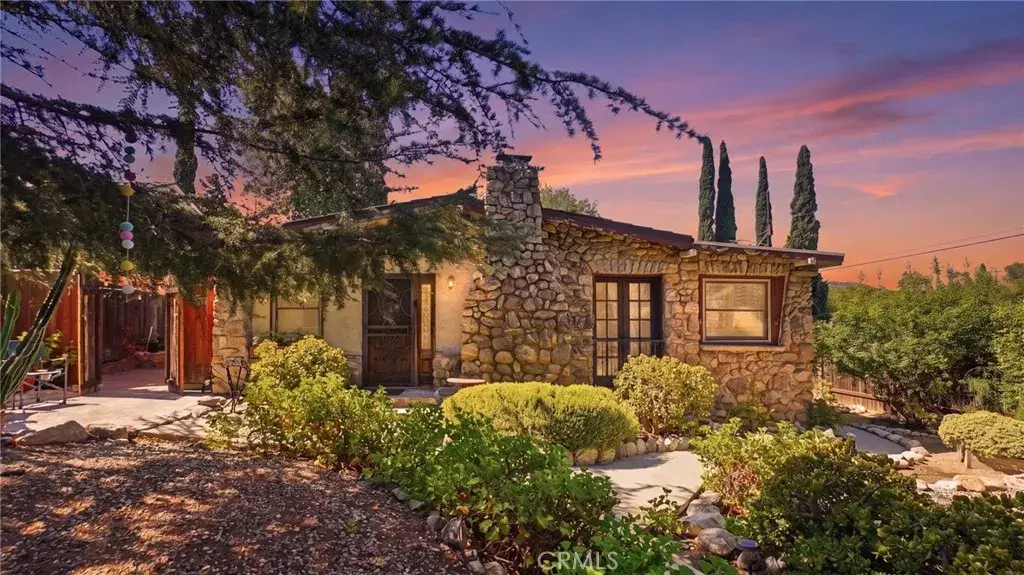 7276 Summitrose Street, Tujunga, CA 91042 - #1