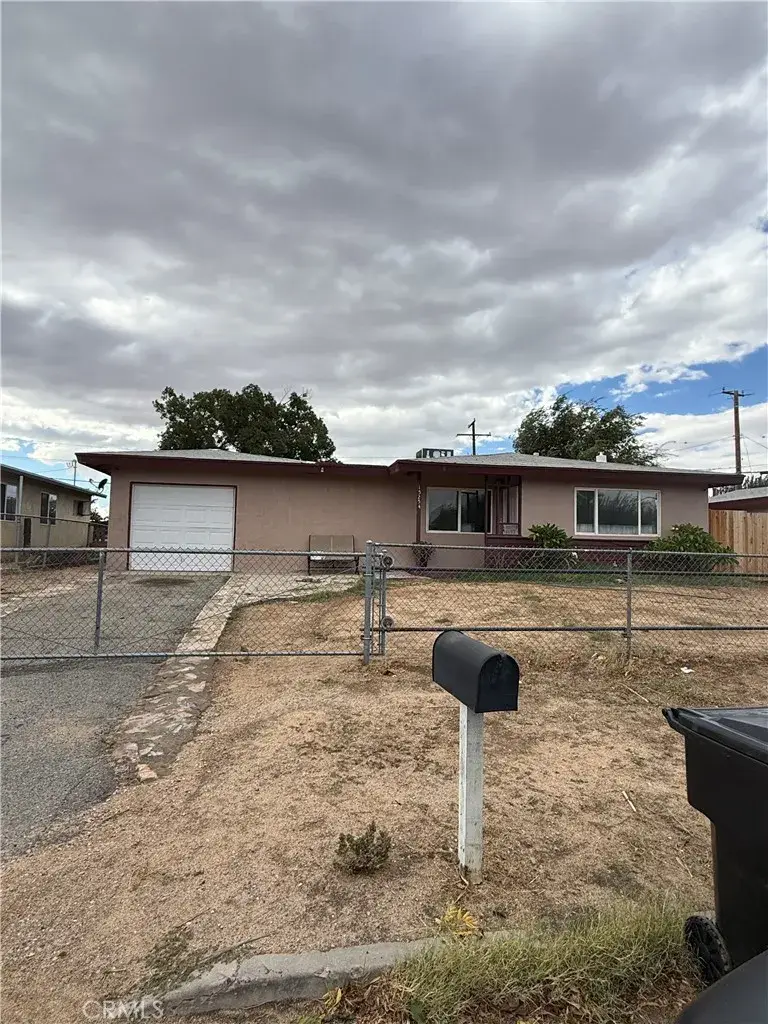 15254 Las Piedras Drive, Victorville, CA 92395 - #1