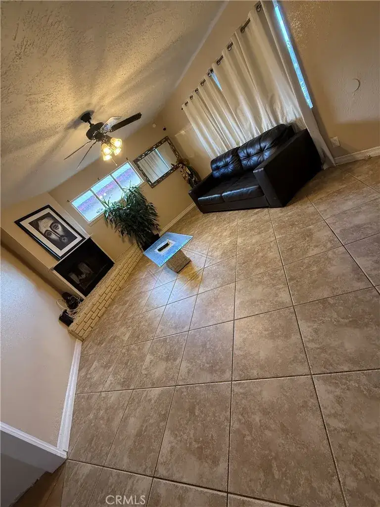 15254 Las Piedras Drive, Victorville, CA 92395 - #2