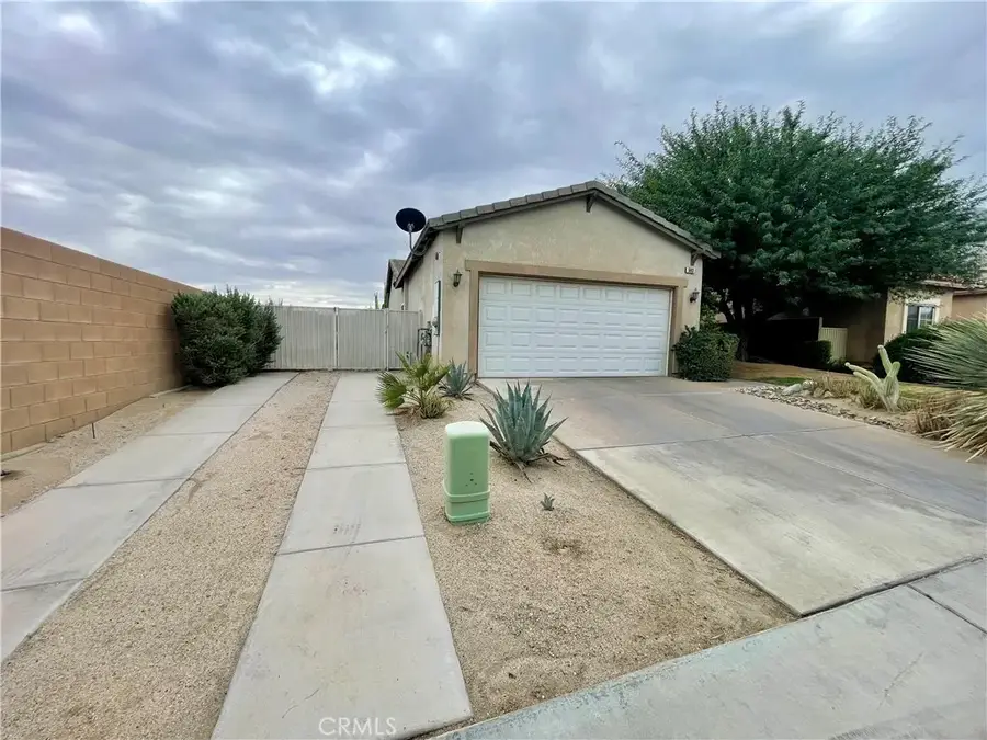 693 Mira Grande, Palm Springs, CA 92262 - #2