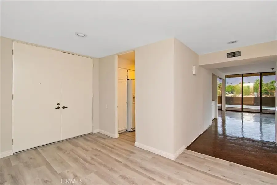 1660 S La Reina Way #2D, Palm Springs, CA 92264 - #3