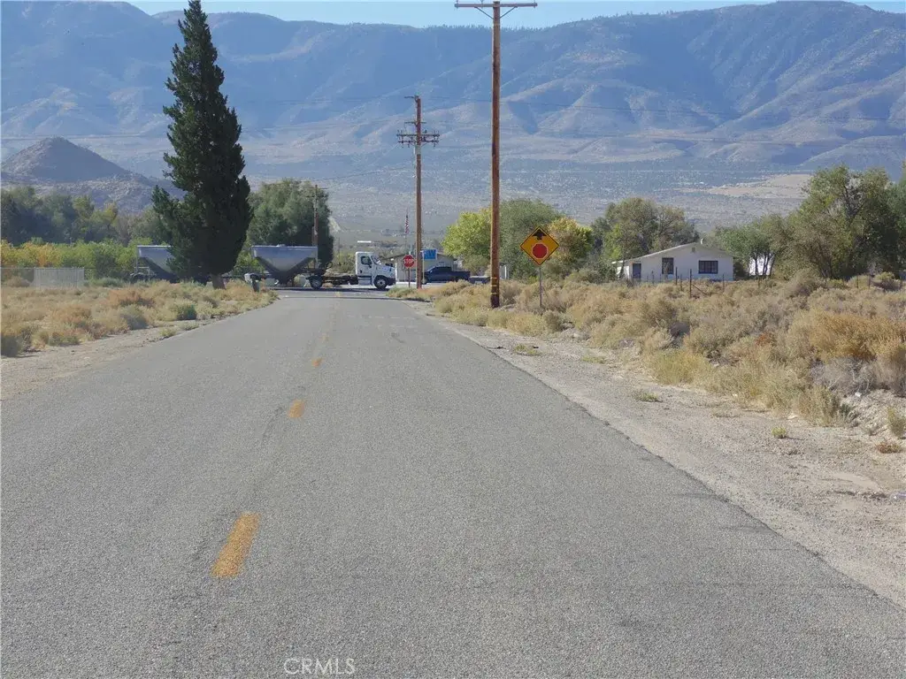 10650 Kendall, Lucerne Valley, CA 92356 - #1