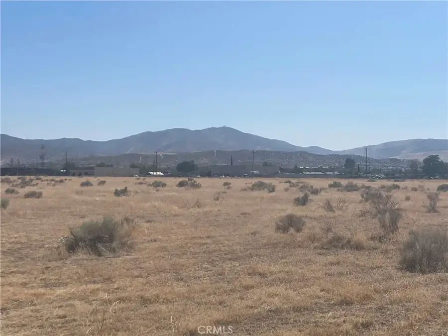 12 Avenue P-8, Palmdale, CA 93552 - #3