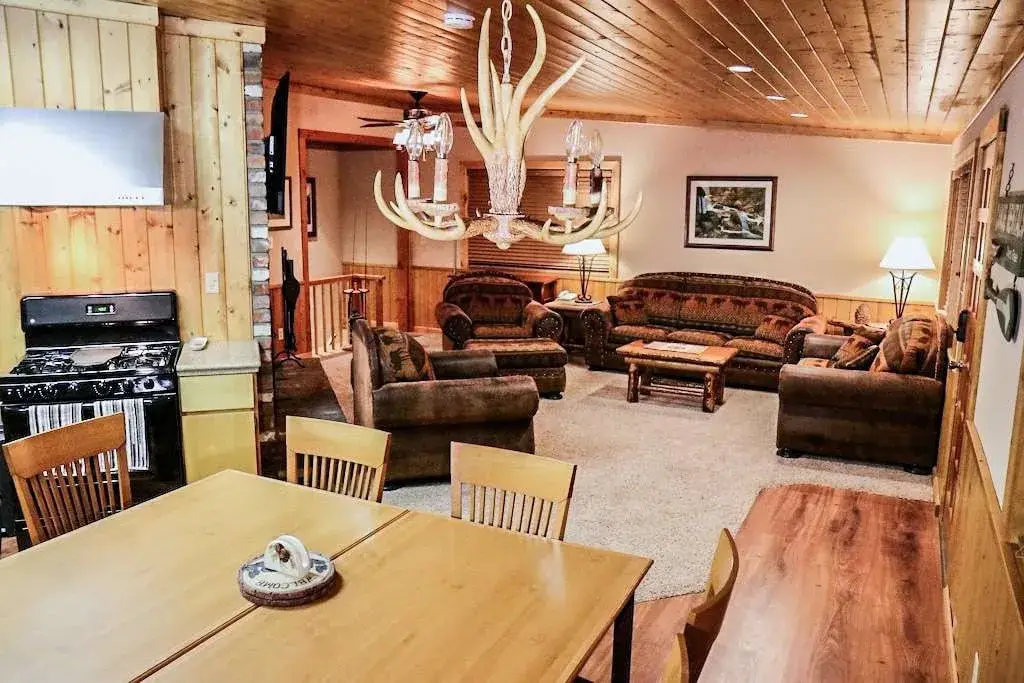 52854 Balsam Drive, Oakhurst, CA 93644 - Image #1