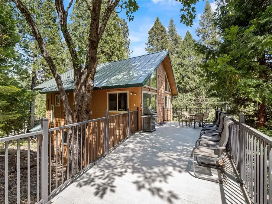 1153 Silver Tip Lane, Fish Camp, CA 93623 - Image #3
