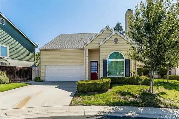 1094 E Monticello Circle, Fresno, CA 93720