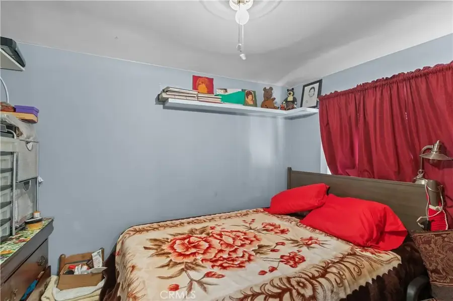 544 Keenan Avenue, Los Angeles, CA 90022 - Image #3