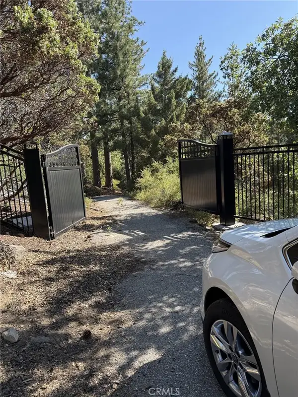 0 Ca-38, Angelus Oaks, CA 92305