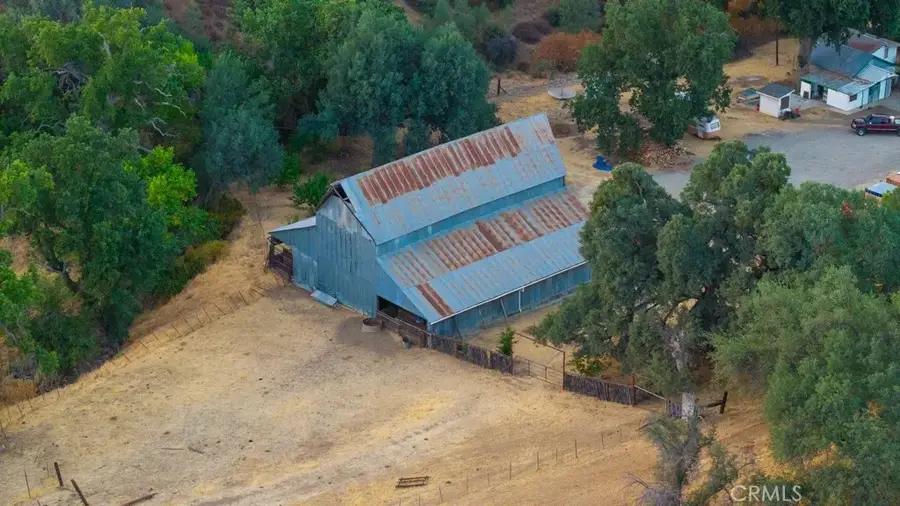 47069 Crump Lane, Coalinga, CA 93210 - Image #3