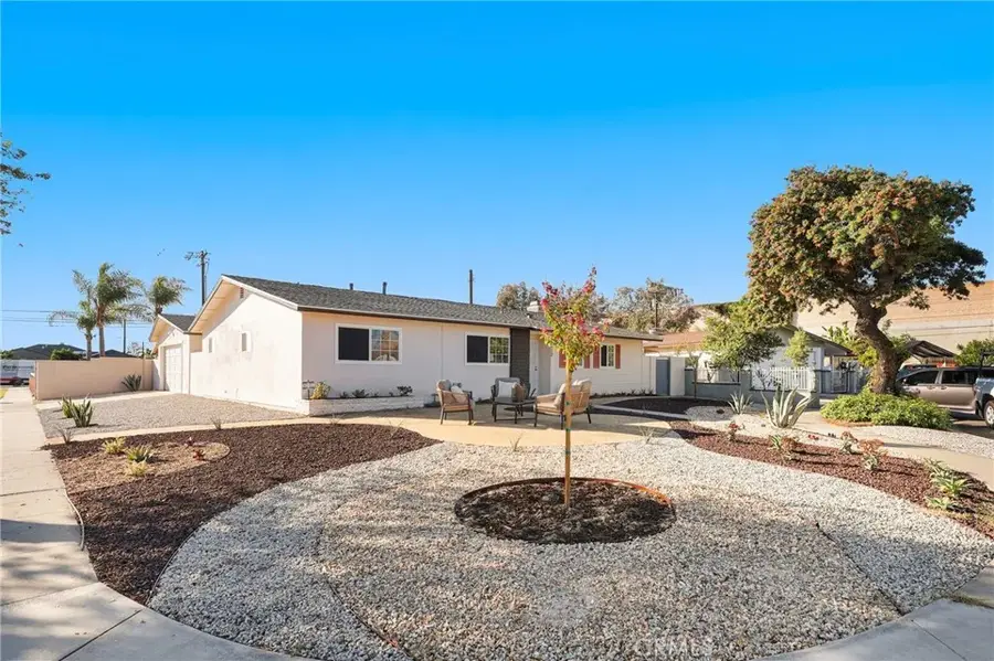 1313 N Crestlane Place, Anaheim, CA 92805 - Image #2