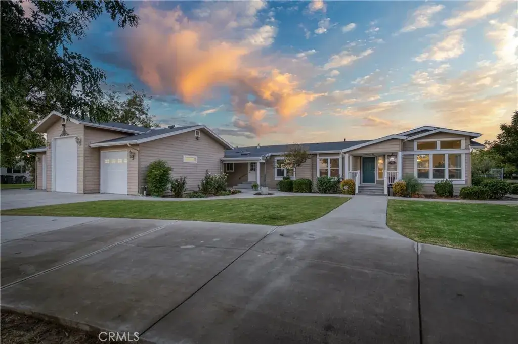 8646 Cairo, Laton, CA 93242 - Image #1