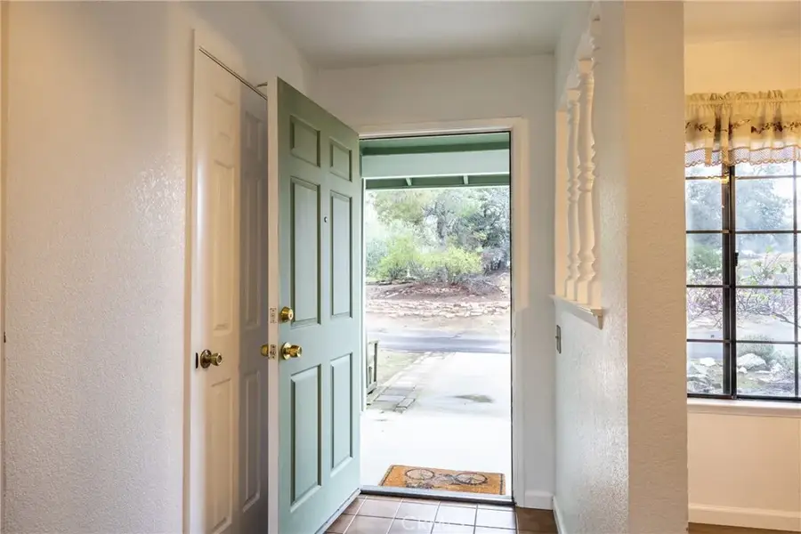 42058 Wild Stallion Court, Coarsegold, CA 93614 - #2