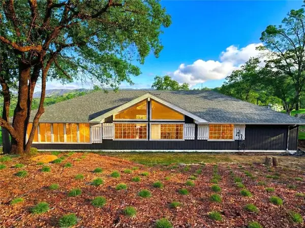 23224 Granite Creek Lane, Clovis, CA 93619