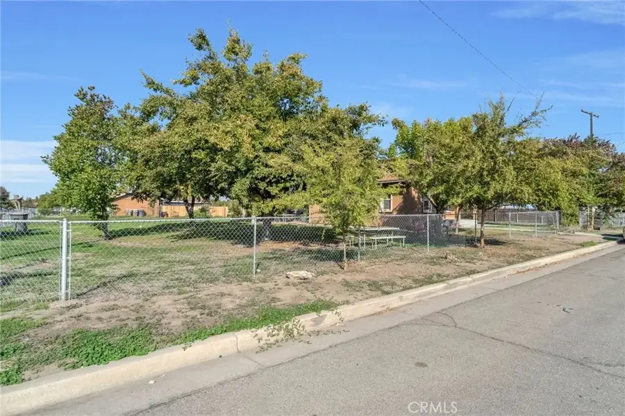 1140 W King, Tulare, CA 93274 - Image #3