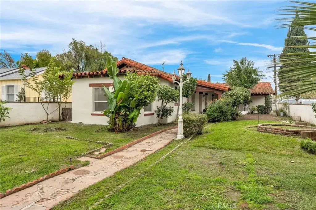 815 W Yosemite, Madera, CA 93637 - #1