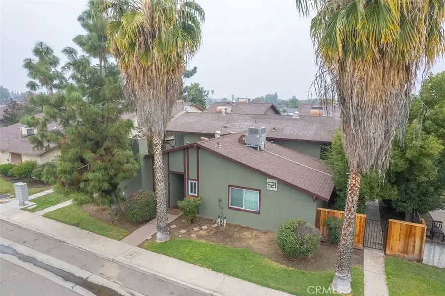 521 W Ashlan, Clovis, CA 93612 - #2