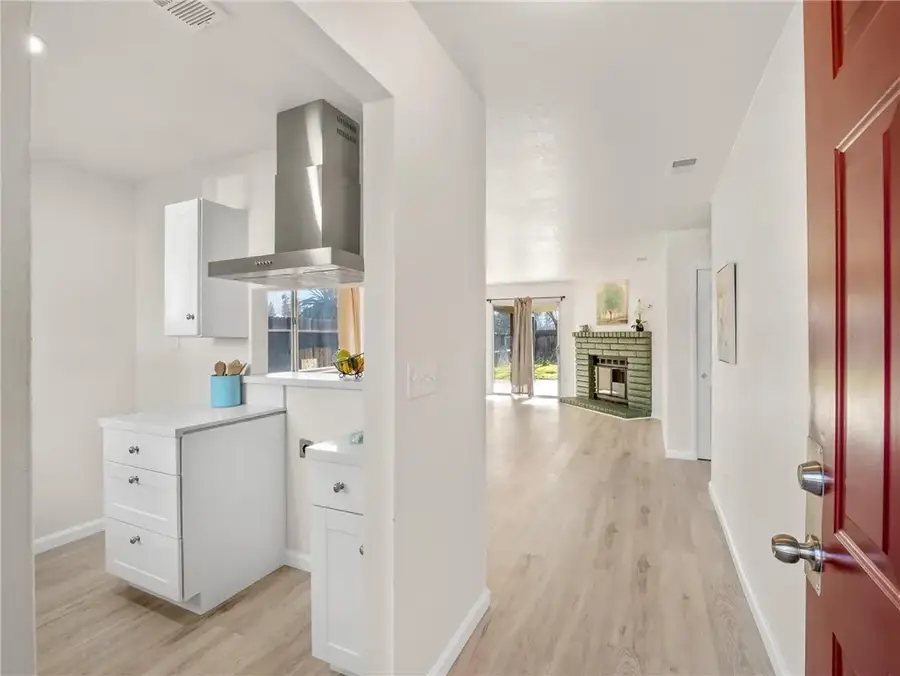 4359 W Cardiff, Fresno, CA 93722 - Image #3