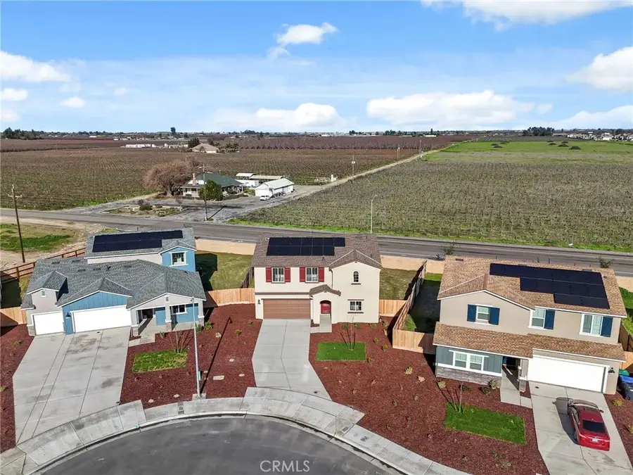1482 W Clara, Fowler, CA 93625 - Image #2