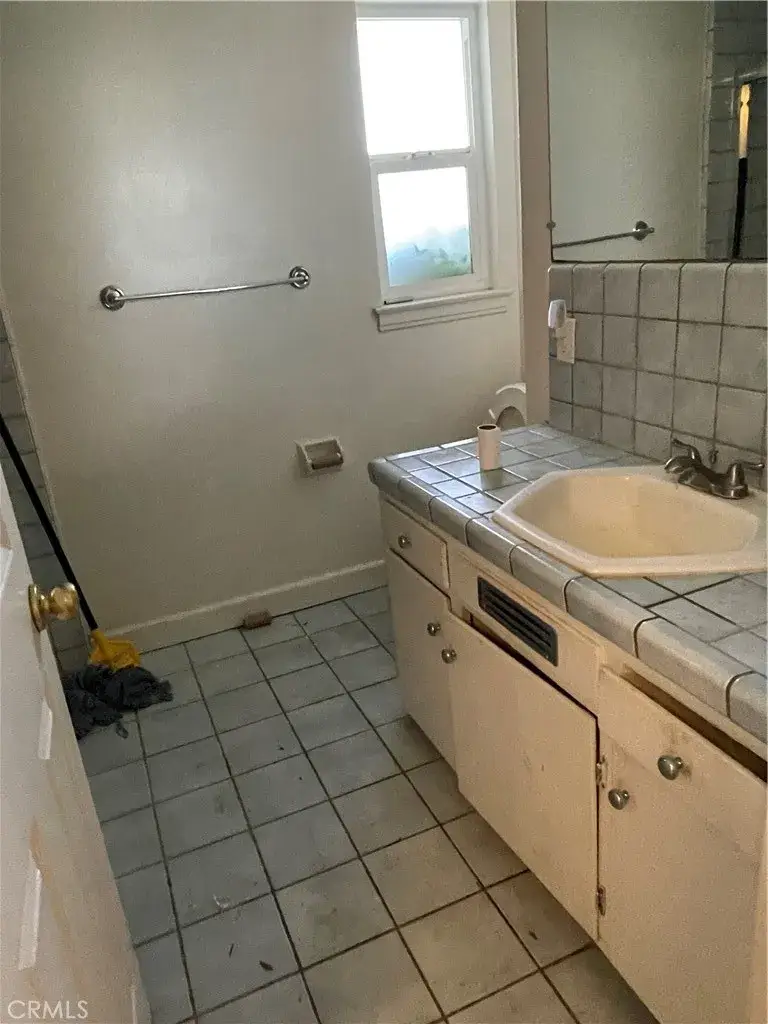 4467 N Van Dyke, Fresno, CA 93705 - Image #3