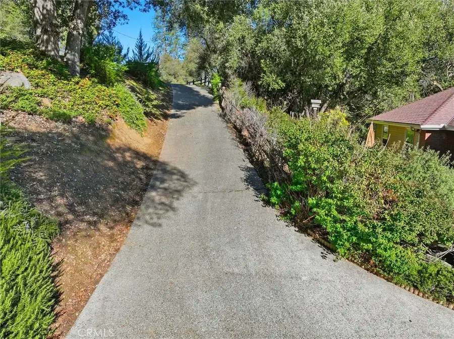 39309 Forest Park Lane, Oakhurst, CA 93644 - Image #2