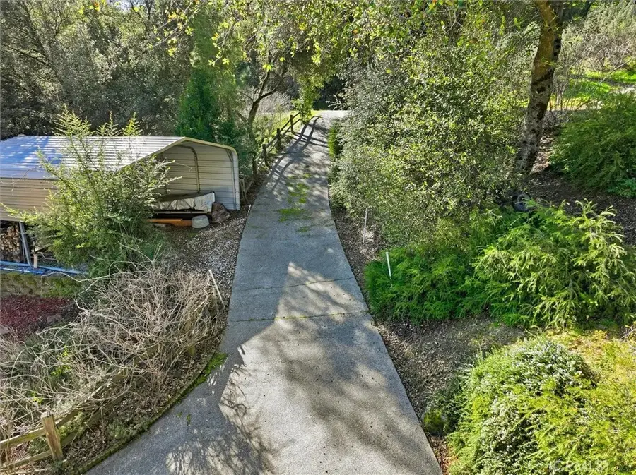 39309 Forest Park Lane, Oakhurst, CA 93644 - Image #3