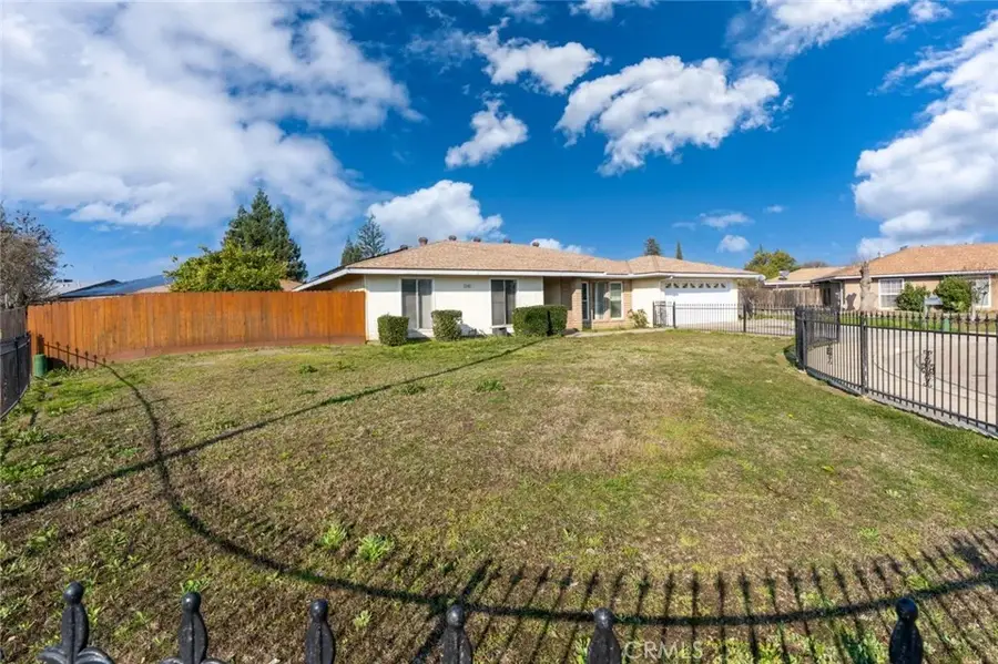 2160 3rd Street, Sanger, CA 93657 - Image #2